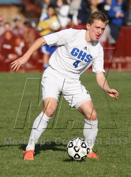 Thumbnail 2 in Hamden @ Glastonbury (CIAC Class LL 1st Round) photogallery.