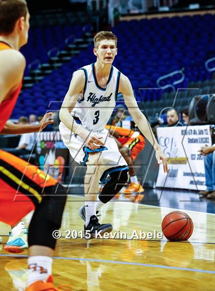 Thumbnail 3 in Corona del Sol vs Highland (Hoopin' it Up at the Arena) photogallery.