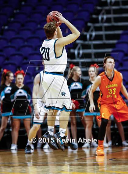 Thumbnail 3 in Corona del Sol vs Highland (Hoopin' it Up at the Arena) photogallery.