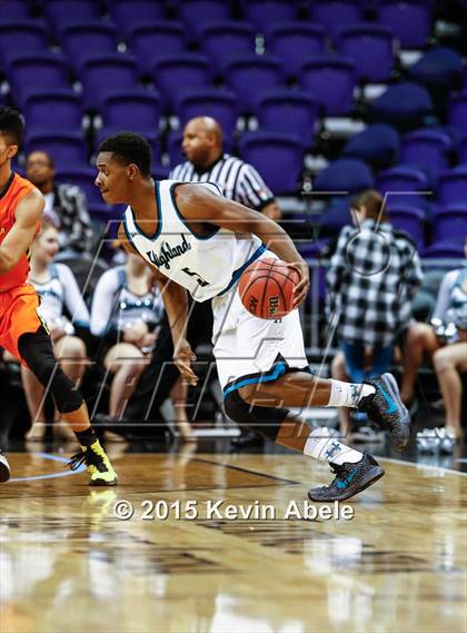 Thumbnail 2 in Corona del Sol vs Highland (Hoopin' it Up at the Arena) photogallery.
