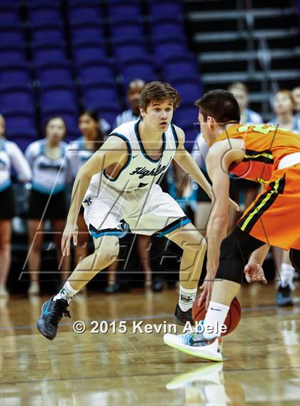 Thumbnail 2 in Corona del Sol vs Highland (Hoopin' it Up at the Arena) photogallery.