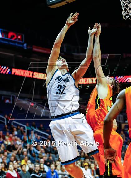 Thumbnail 2 in Corona del Sol vs Highland (Hoopin' it Up at the Arena) photogallery.