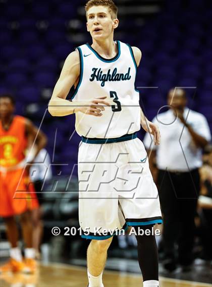 Thumbnail 1 in Corona del Sol vs Highland (Hoopin' it Up at the Arena) photogallery.