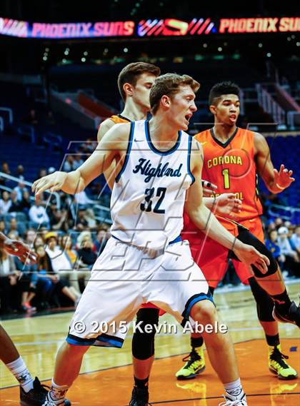 Thumbnail 2 in Corona del Sol vs Highland (Hoopin' it Up at the Arena) photogallery.