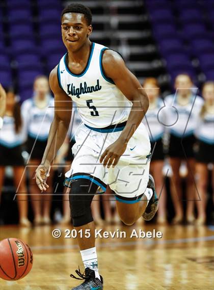 Thumbnail 3 in Corona del Sol vs Highland (Hoopin' it Up at the Arena) photogallery.