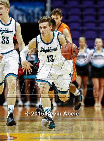 Thumbnail 3 in Corona del Sol vs Highland (Hoopin' it Up at the Arena) photogallery.