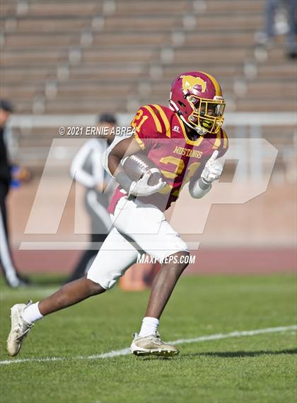 Thumbnail 2 in Lincoln vs. Balboa (CIF SF Final) photogallery.