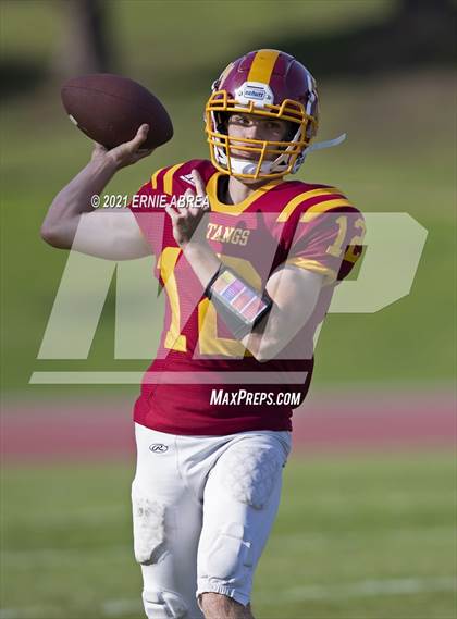 Thumbnail 2 in Lincoln vs. Balboa (CIF SF Final) photogallery.