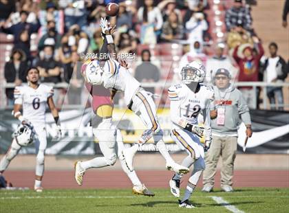 Thumbnail 1 in Lincoln vs. Balboa (CIF SF Final) photogallery.