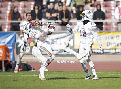 Thumbnail 3 in Lincoln vs. Balboa (CIF SF Final) photogallery.