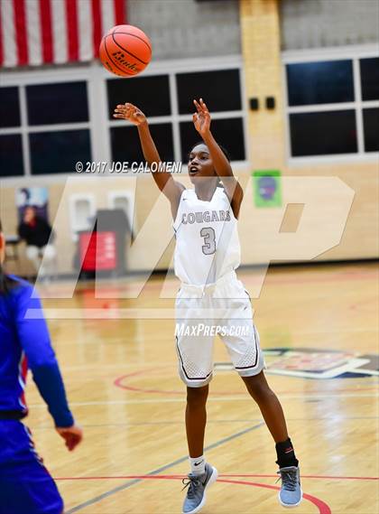 Thumbnail 2 in Fort Bend Kempner vs Leander (Mira's Texas Riviera Tournament) photogallery.