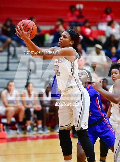 Thumbnail 2 in Fort Bend Kempner vs Leander (Mira's Texas Riviera Tournament) photogallery.