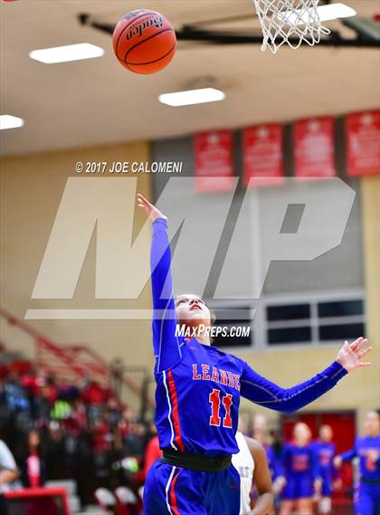 Thumbnail 3 in Fort Bend Kempner vs Leander (Mira's Texas Riviera Tournament) photogallery.