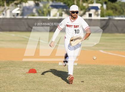 Thumbnail 1 in Spoto vs. East Bay (FHSAA 5A District 8 Final) photogallery.