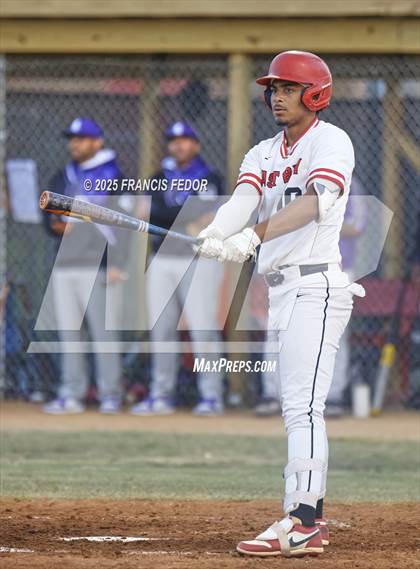 Thumbnail 2 in Spoto vs. East Bay (FHSAA 5A District 8 Final) photogallery.