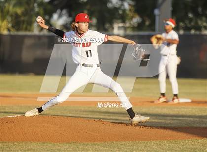 Thumbnail 1 in Spoto vs. East Bay (FHSAA 5A District 8 Final) photogallery.