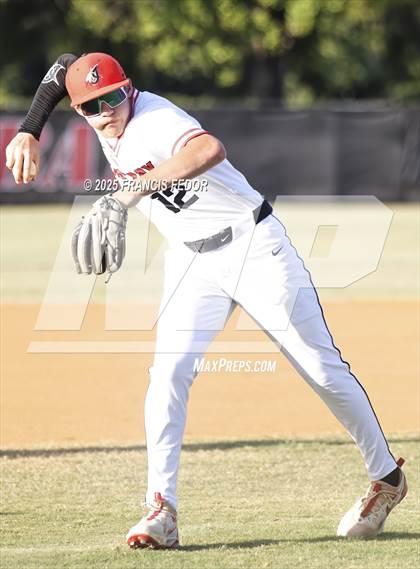 Thumbnail 1 in Spoto vs. East Bay (FHSAA 5A District 8 Final) photogallery.