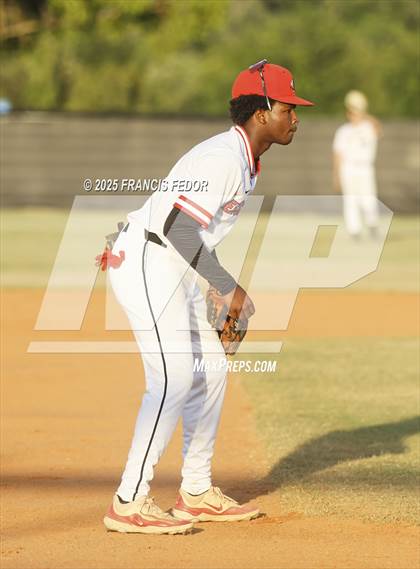 Thumbnail 1 in Spoto vs. East Bay (FHSAA 5A District 8 Final) photogallery.