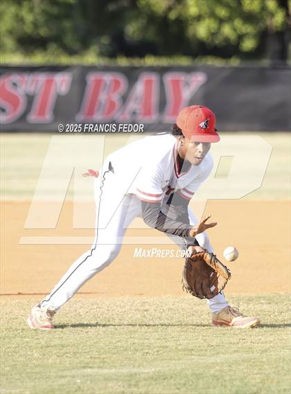 Thumbnail 2 in Spoto vs. East Bay (FHSAA 5A District 8 Final) photogallery.