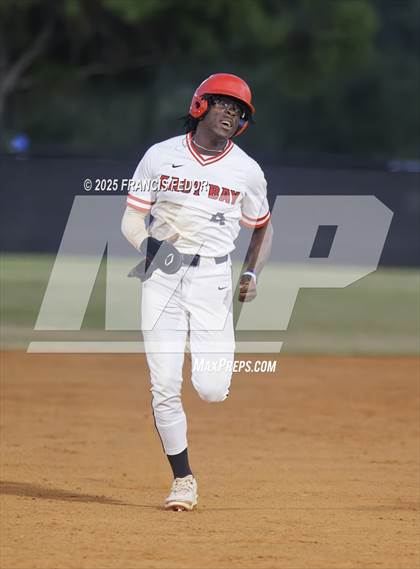 Thumbnail 1 in Spoto vs. East Bay (FHSAA 5A District 8 Final) photogallery.