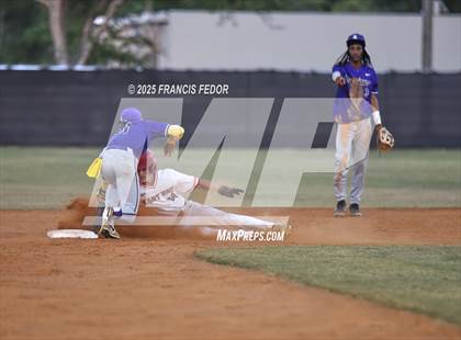 Thumbnail 1 in Spoto vs. East Bay (FHSAA 5A District 8 Final) photogallery.