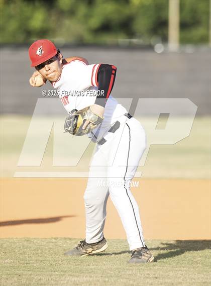 Thumbnail 1 in Spoto vs. East Bay (FHSAA 5A District 8 Final) photogallery.