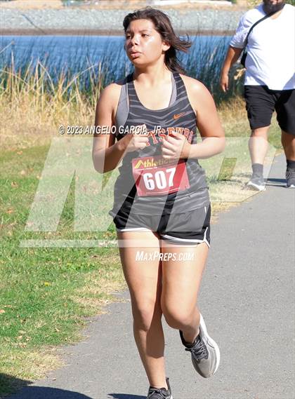 Thumbnail 2 in BVAL Cross Country Championships photogallery.