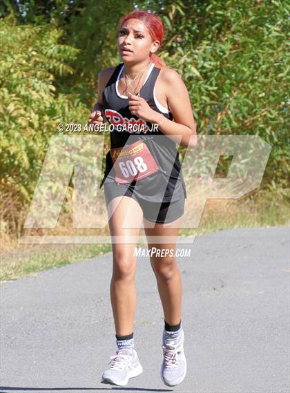 Thumbnail 1 in BVAL Cross Country Championships photogallery.
