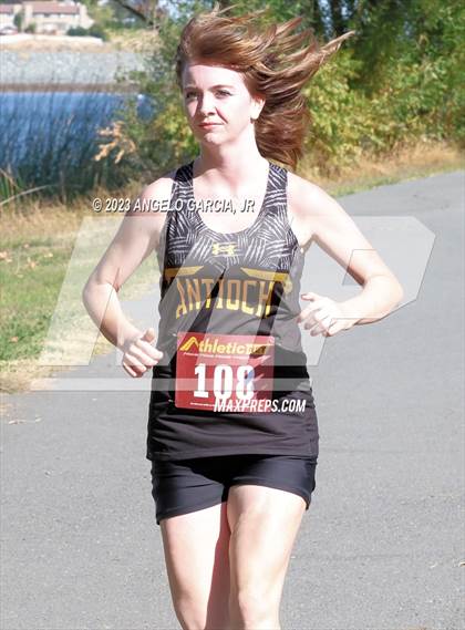 Thumbnail 2 in BVAL Cross Country Championships photogallery.