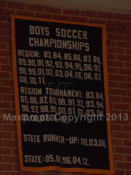 Thumbnail 2 in Salpointe Catholic TOC Ceremony photogallery.