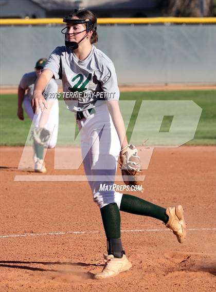 Thumbnail 2 in Corona del Sol @ Horizon (Scrimmage) photogallery.