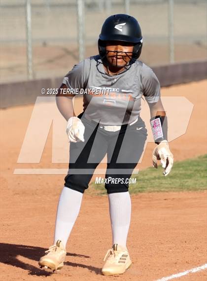Thumbnail 1 in Corona del Sol @ Horizon (Scrimmage) photogallery.
