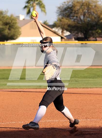 Thumbnail 2 in Corona del Sol @ Horizon (Scrimmage) photogallery.