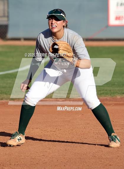 Thumbnail 2 in Corona del Sol @ Horizon (Scrimmage) photogallery.