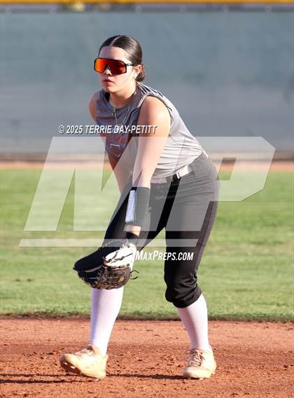 Thumbnail 2 in Corona del Sol @ Horizon (Scrimmage) photogallery.