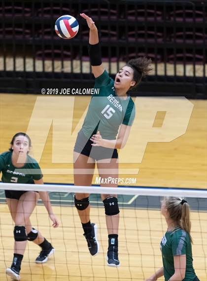 Thumbnail 3 in Reagan [Ronald] vs Alexander (NEISD Volleyball Tournament) photogallery.