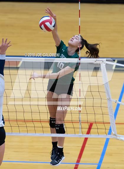 Thumbnail 3 in Reagan [Ronald] vs Alexander (NEISD Volleyball Tournament) photogallery.