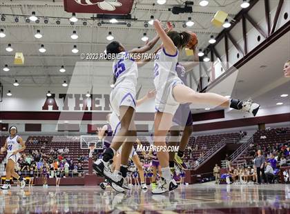 Thumbnail 2 in Frankston vs. LaPoynor (UIL 2A Regional Semifinal Playoff) photogallery.