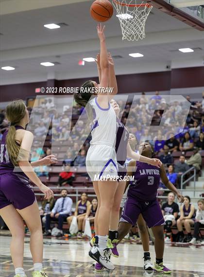 Thumbnail 3 in Frankston vs. LaPoynor (UIL 2A Regional Semifinal Playoff) photogallery.