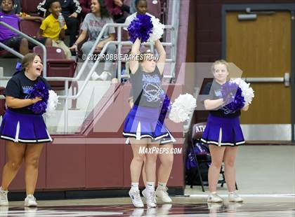 Thumbnail 3 in Frankston vs. LaPoynor (UIL 2A Regional Semifinal Playoff) photogallery.