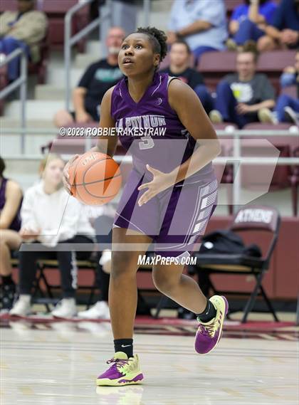 Thumbnail 3 in Frankston vs. LaPoynor (UIL 2A Regional Semifinal Playoff) photogallery.