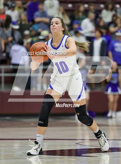 Thumbnail 1 in Frankston vs. LaPoynor (UIL 2A Regional Semifinal Playoff) photogallery.