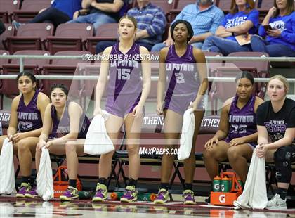 Thumbnail 1 in Frankston vs. LaPoynor (UIL 2A Regional Semifinal Playoff) photogallery.
