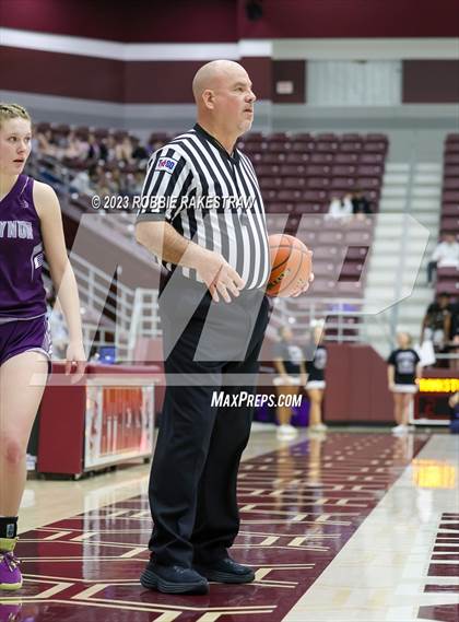 Thumbnail 2 in Frankston vs. LaPoynor (UIL 2A Regional Semifinal Playoff) photogallery.