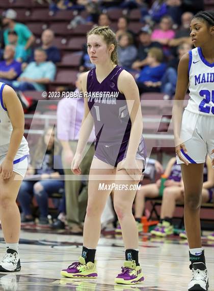 Thumbnail 3 in Frankston vs. LaPoynor (UIL 2A Regional Semifinal Playoff) photogallery.