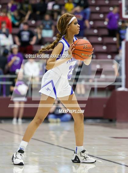 Thumbnail 2 in Frankston vs. LaPoynor (UIL 2A Regional Semifinal Playoff) photogallery.