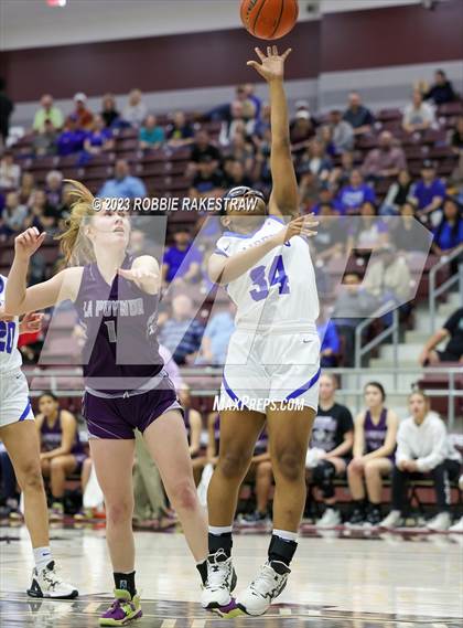 Thumbnail 3 in Frankston vs. LaPoynor (UIL 2A Regional Semifinal Playoff) photogallery.