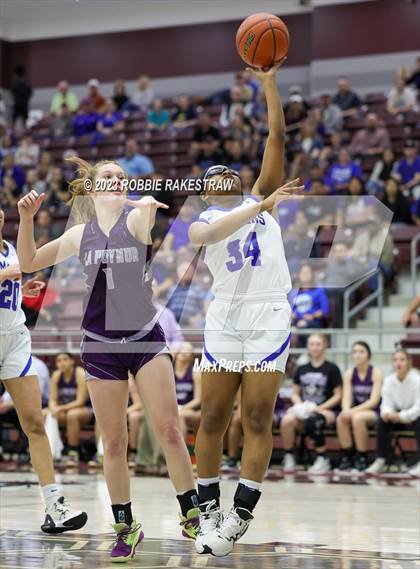 Thumbnail 2 in Frankston vs. LaPoynor (UIL 2A Regional Semifinal Playoff) photogallery.