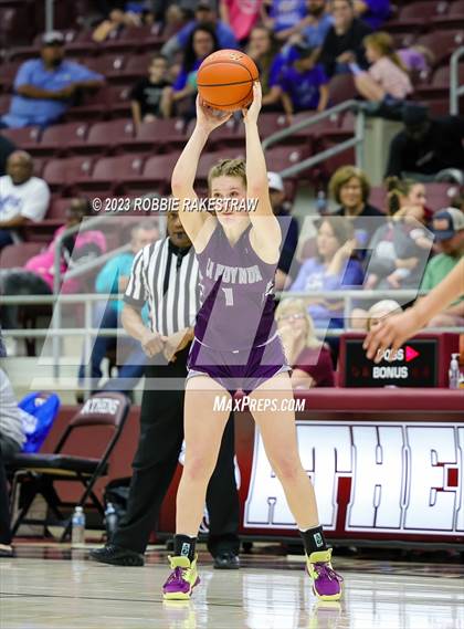 Thumbnail 3 in Frankston vs. LaPoynor (UIL 2A Regional Semifinal Playoff) photogallery.