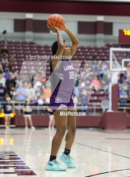 Thumbnail 2 in Frankston vs. LaPoynor (UIL 2A Regional Semifinal Playoff) photogallery.